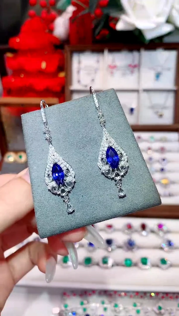 耳饰蓝宝石18K金镶嵌2.83ct/天然宝石/七天无理由
