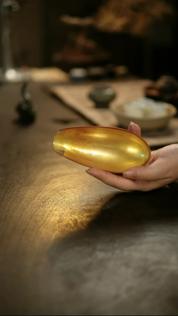 阿眠     沁黄炼金银箔茶则