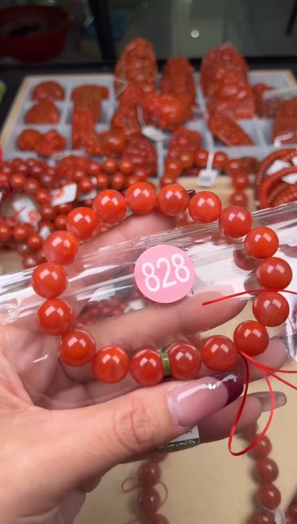 【闪购商品】南红玛瑙珠宝奇石未镶嵌828-11+