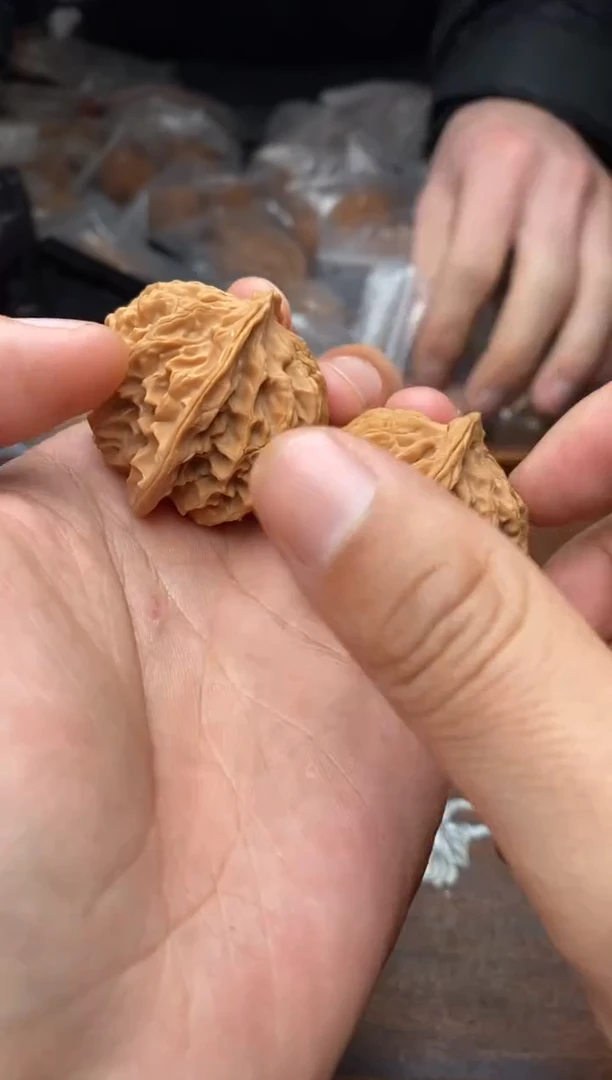 【闪购商品】文玩核桃把件A9号39尺苹果