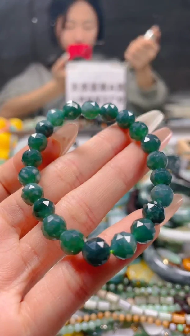 【闪购商品】翡翠颈饰未镶嵌8-9MM/T/翡翠A货一图一物