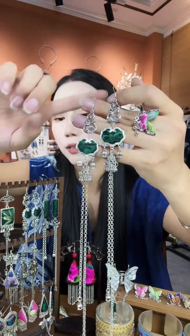 刺绣纯手工民族风耳环