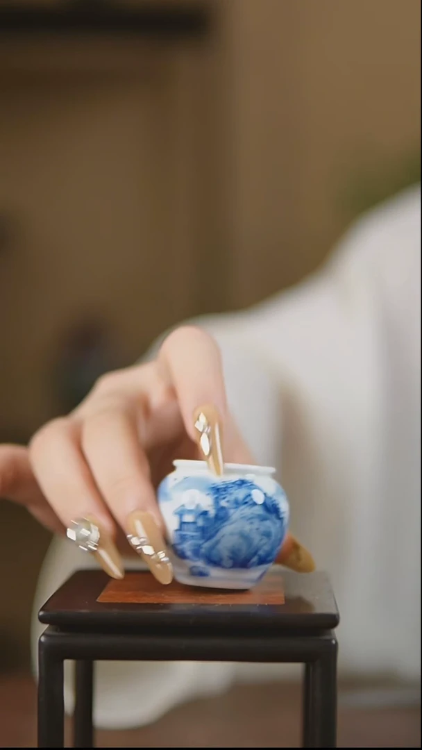 摆件景德镇陶瓷小花瓶40