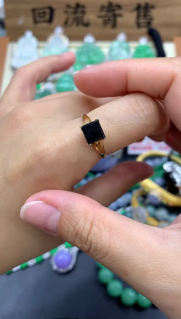 【闪购商品】翡翠戒指18K金镶嵌281R 