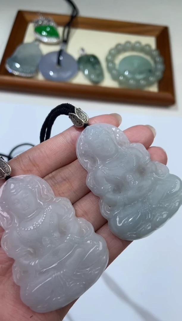 【闪购商品】翡翠未镶嵌颈饰2206150/苏/度母多样性一件发