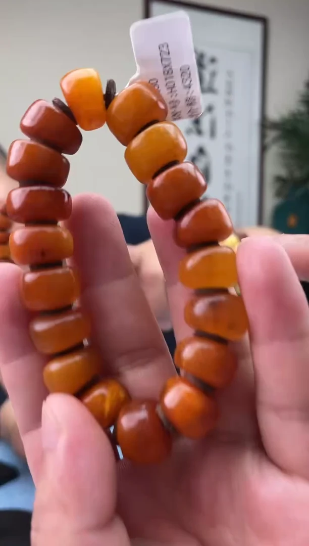 蜜蜡未镶嵌珠宝奇石H30，15 植假一罚十多样性发其一H