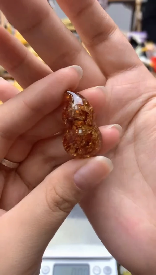 未镶嵌琥珀珠宝奇石115琥珀蜜蜡花粉有纹小坑介意勿拍