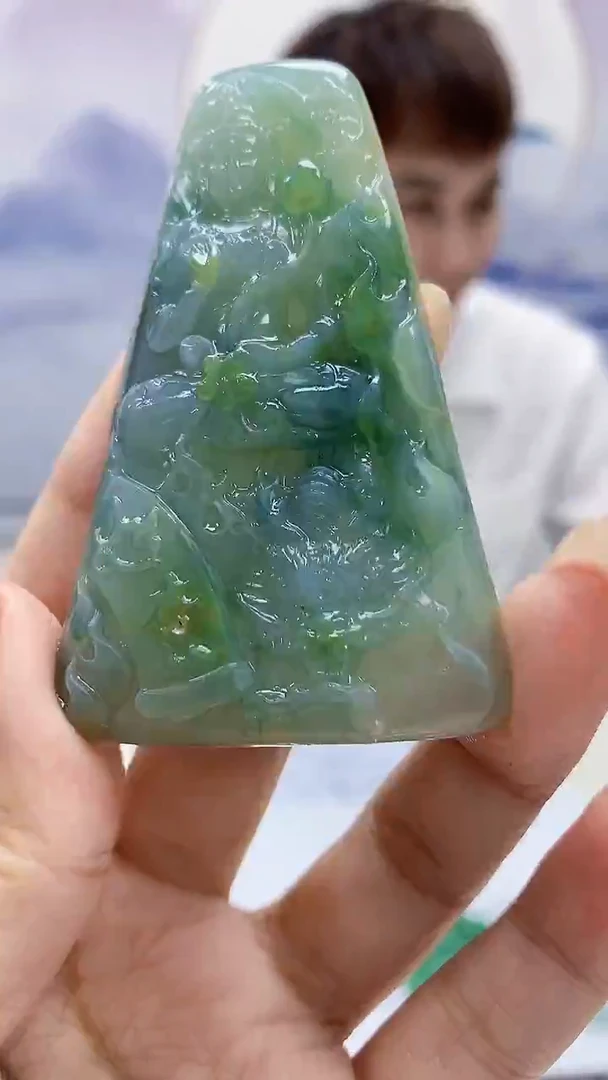 未镶嵌定制翡翠4868xx-毛货挂件43