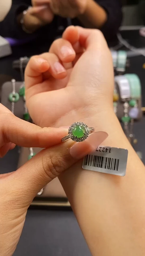 颈饰银S925镶嵌翡翠14227