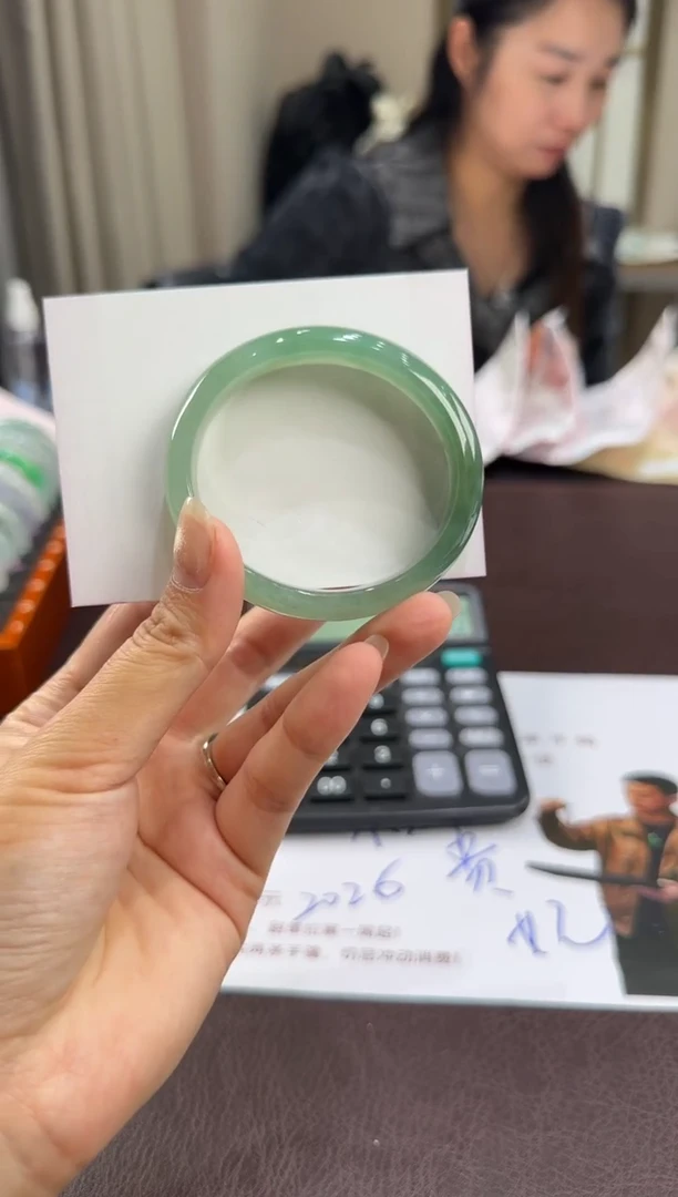 未镶嵌手镯（贵妃镯）翡翠YGF11231-017