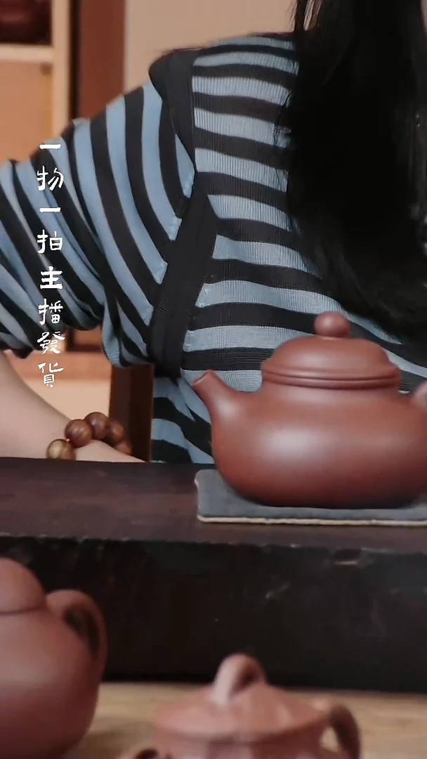 茶壶紫砂紫泥半手工容天150cc