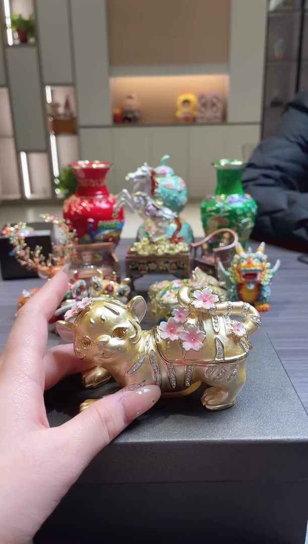 七宝烧珐琅彩首饰盒