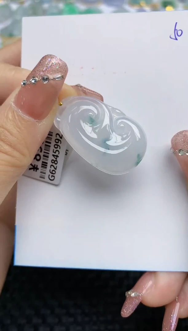 【闪购商品】翡翠挂件18K金镶嵌天然A货翡翠 50