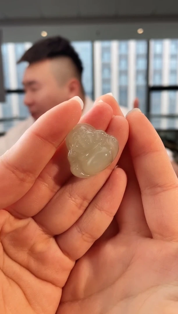 和田玉未镶嵌颈饰25佛公 多样性发其一