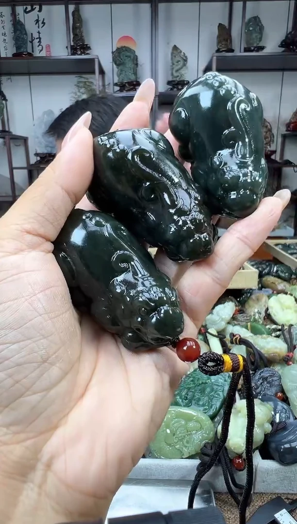 和田玉未镶嵌把件多样性发货 拍一发一