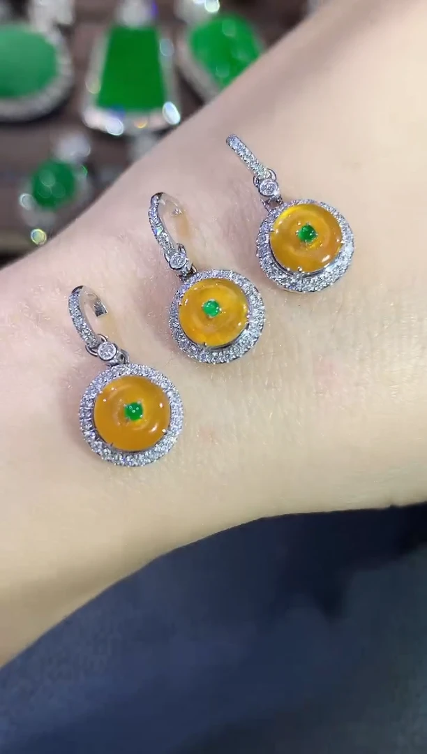 翡翠18K金镶嵌吊坠(不含链)D5 多样性发一件