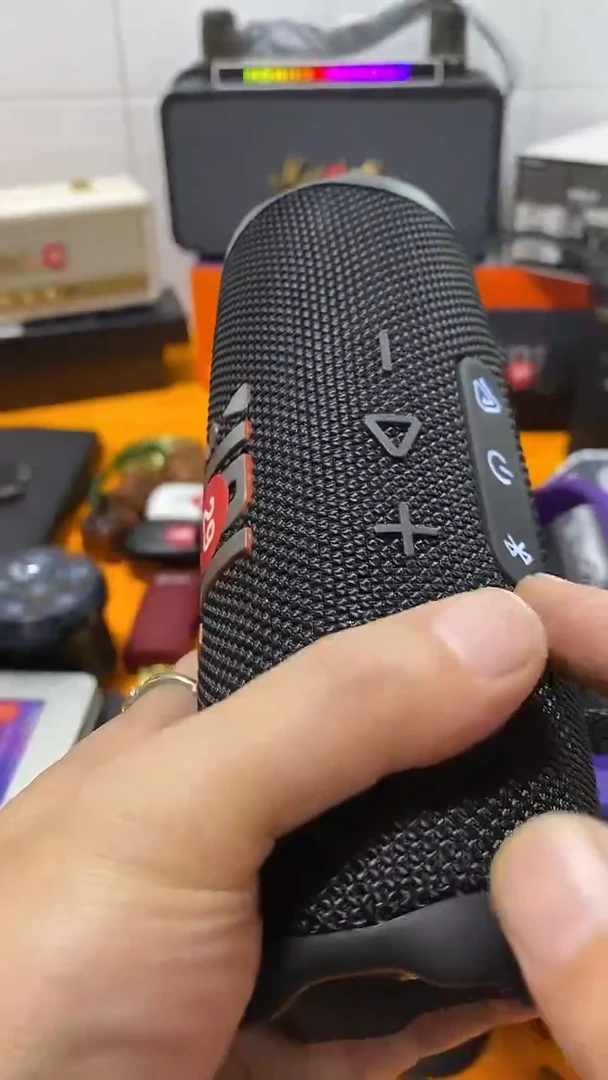 瓷片闪购商品 如图所示