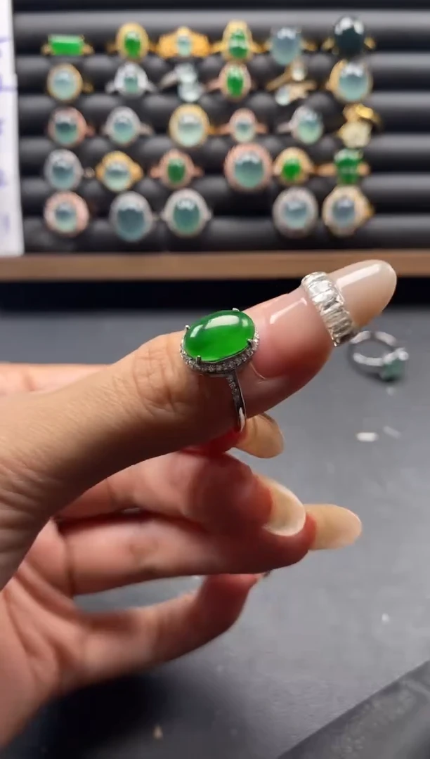 银S925镶嵌戒指翡翠65111