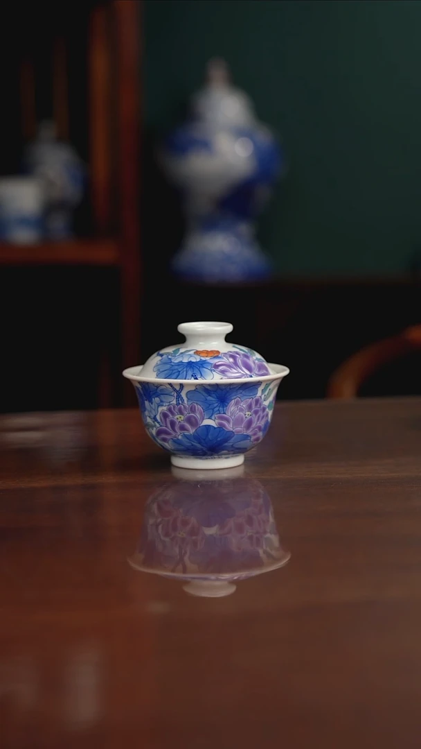 空山明月 新斗彩 荷花