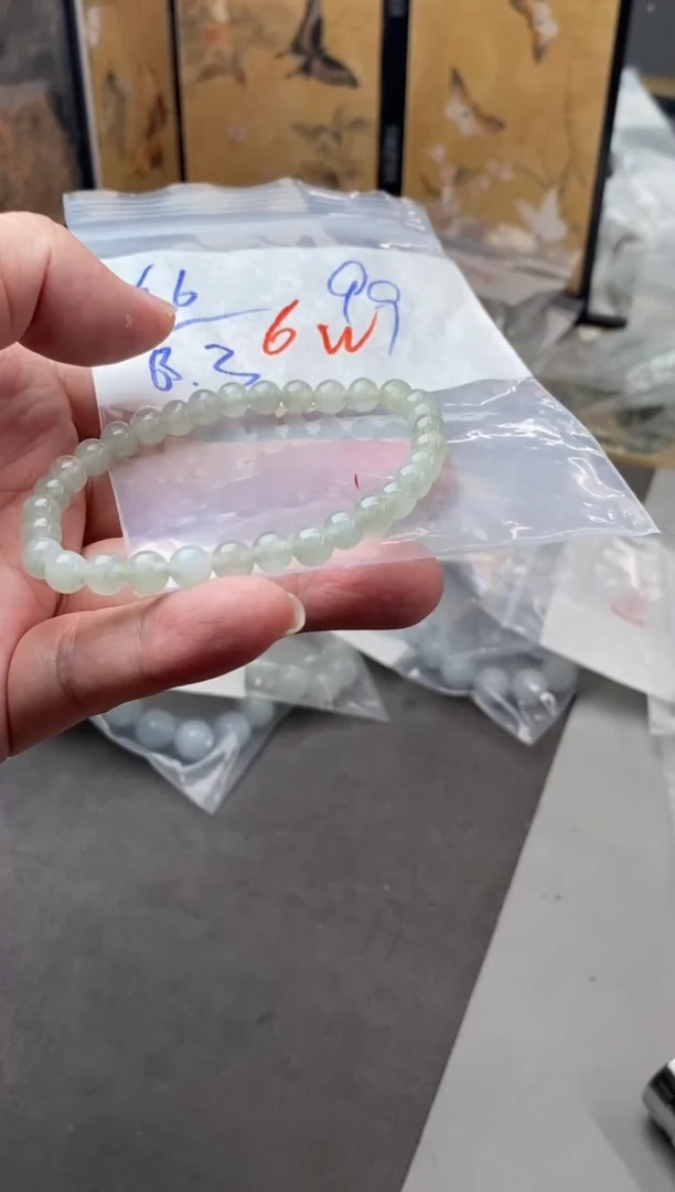 翡翠未镶嵌颈饰天然缅甸翡翠