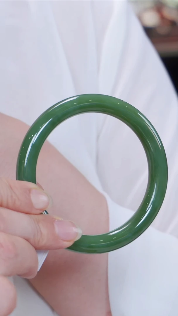和田玉（碧玉）手镯未镶嵌73【】圈口56-57