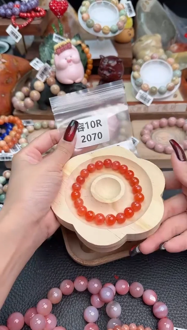 【闪购商品】石英质玉手链足铂镶嵌10R2070