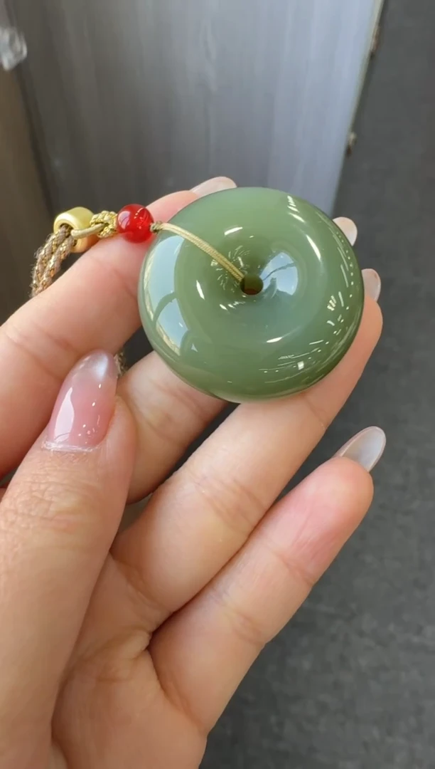 颈饰未镶嵌和田玉平安扣吊坠/配绳
