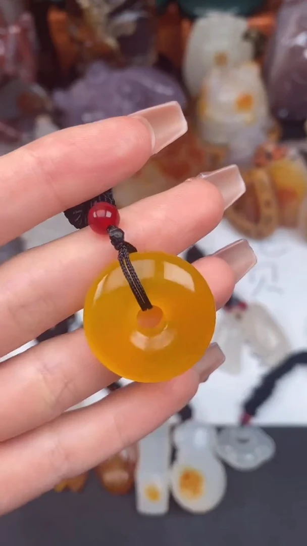 玛瑙/玉髓颈饰未镶嵌AA