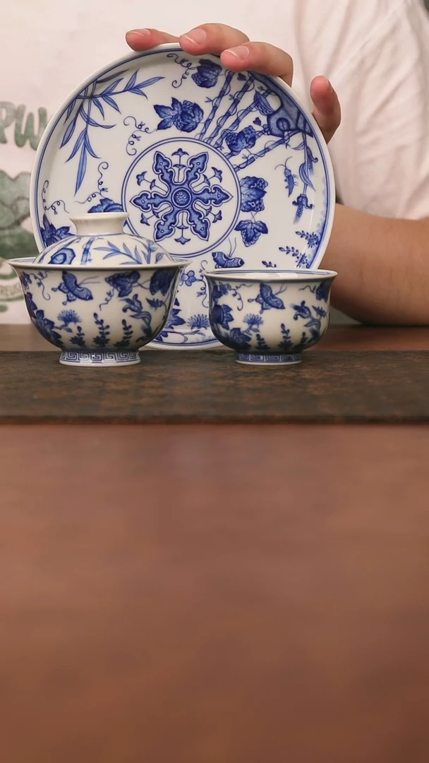 景德镇手工手绘的52