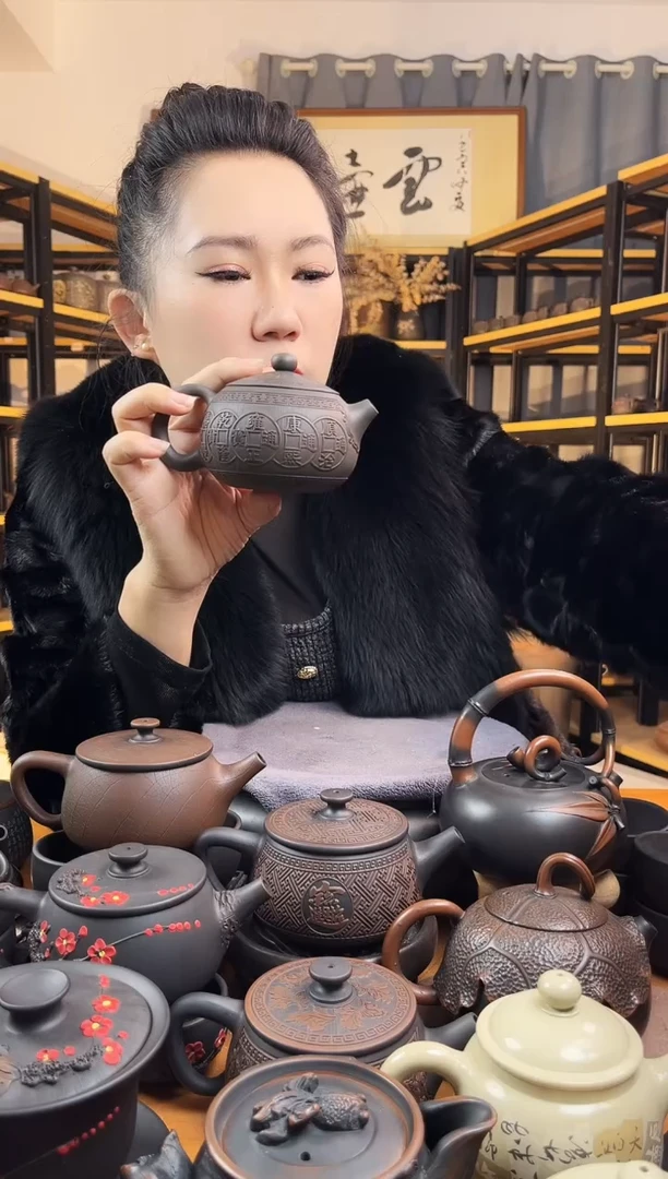 【闪购商品】壶瑕疵无礼盒 铜钱 西施