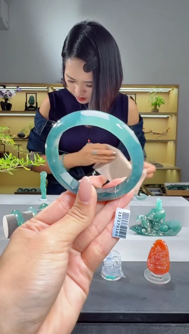 未镶嵌手镯翡翠56.8圈