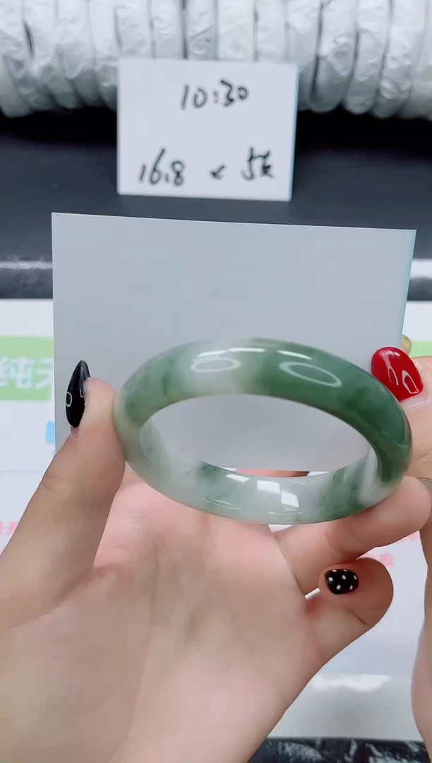 未镶嵌手镯石英质玉092-56