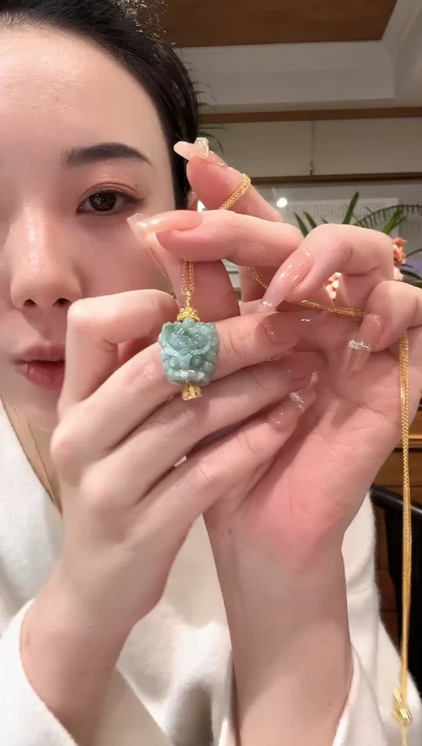 【闪购商品】翡翠颈饰未镶嵌国风