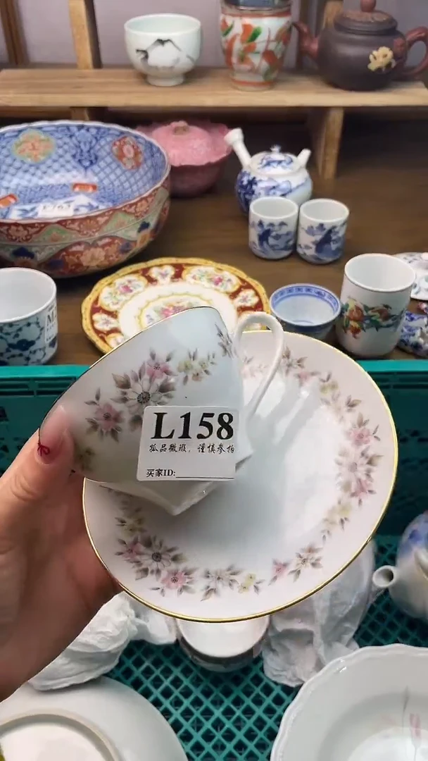 瓷片菩****提
