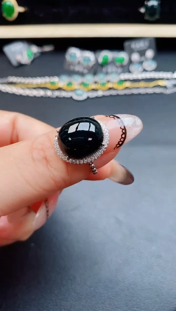 翡翠戒指银S925镶嵌5800