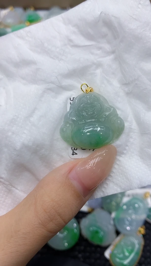 颈饰18K金镶嵌翡翠111111111111