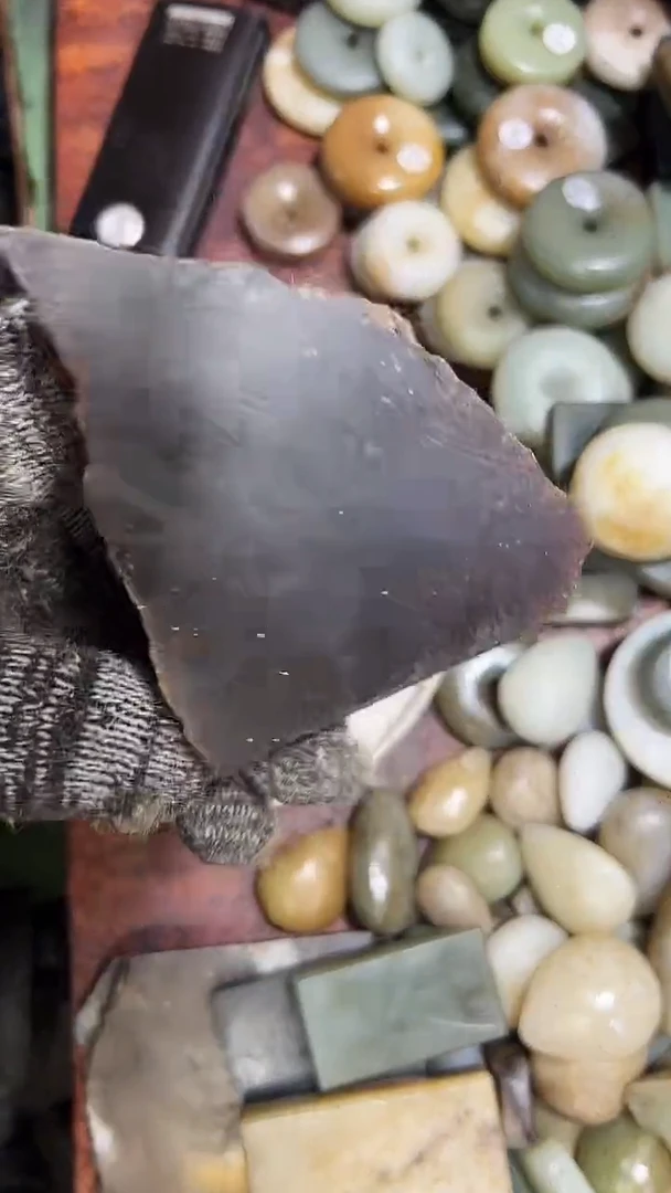 未镶嵌和田玉珠宝半成品1