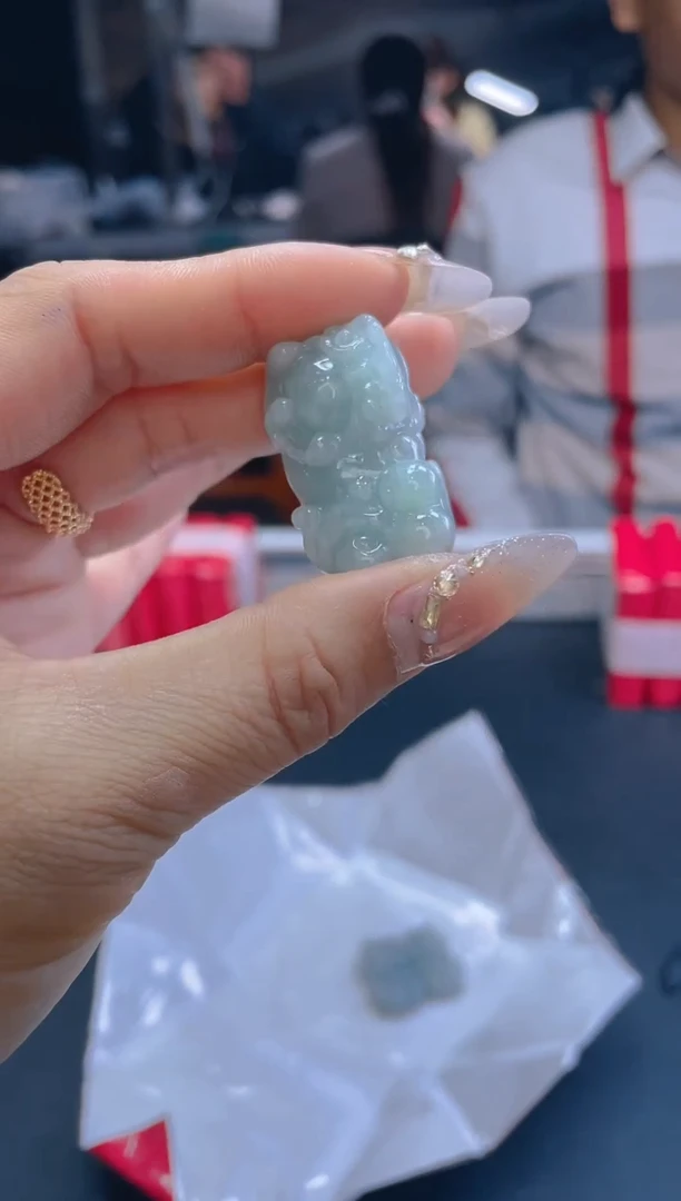 【闪购商品】定制翡翠未镶嵌翡翠貔貅/多样性发一/569376