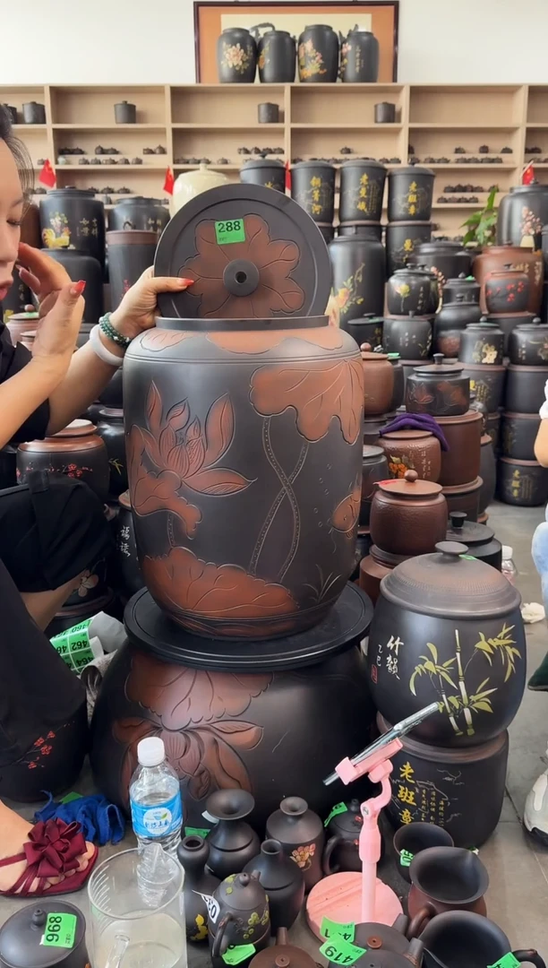 罐瑕疵水缸 36升 荷花  288