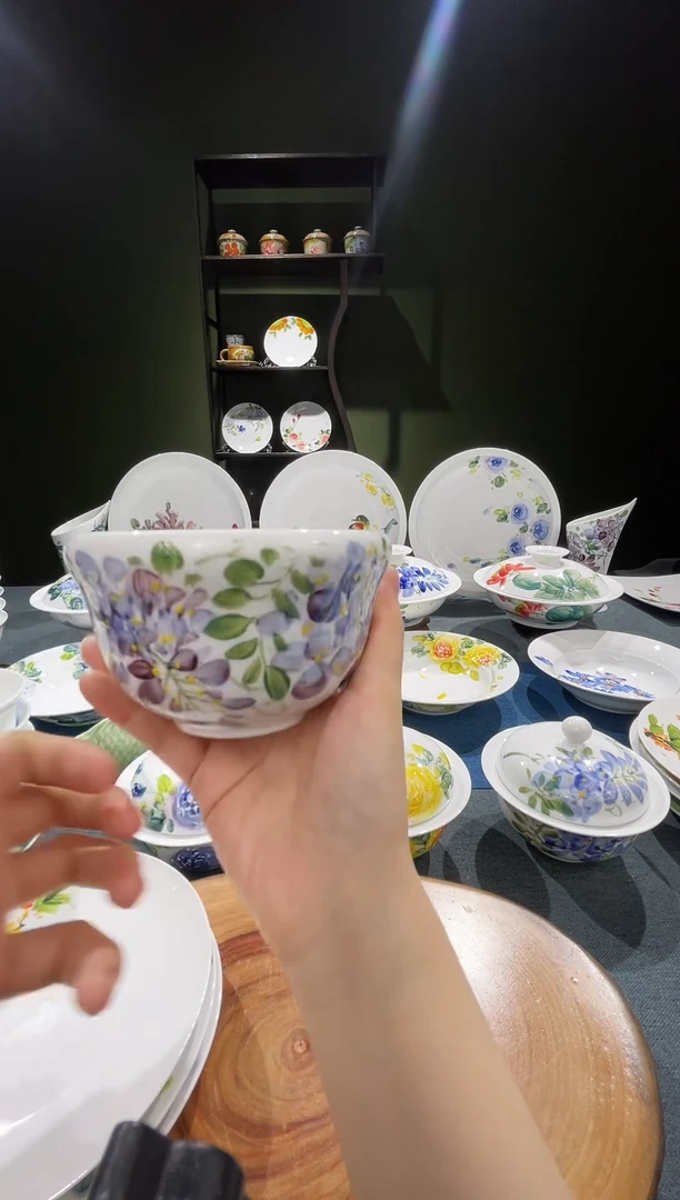 碗景德镇高温釉下彩小葫芦碗紫藤