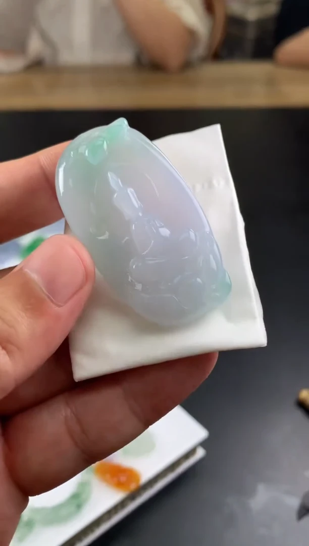 【闪购商品】定制翡翠未镶嵌翡翠