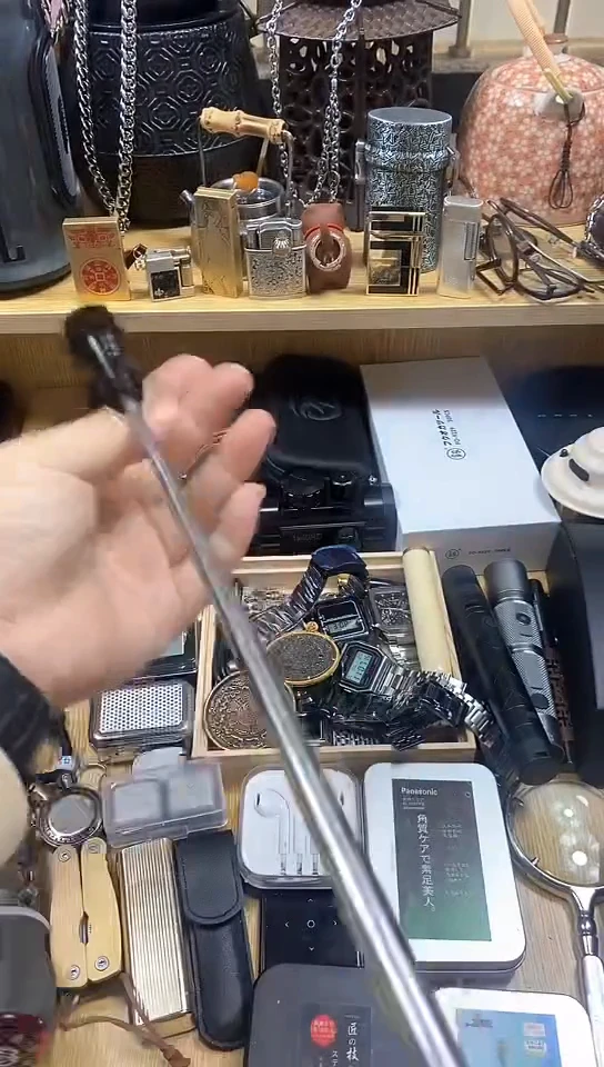 瓷片闪购商品  如图所示