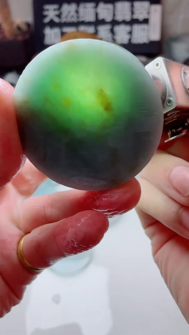 翡翠未镶嵌颈饰4074.......