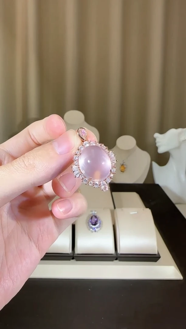 【闪购商品】芙蓉石颈饰银S925镶嵌设计款