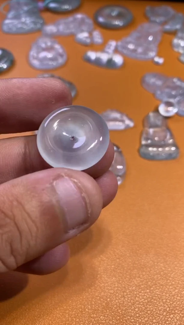 翡翠挂件未镶嵌扣子5800