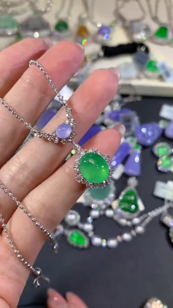 颈饰18K金镶嵌翡翠85-套链