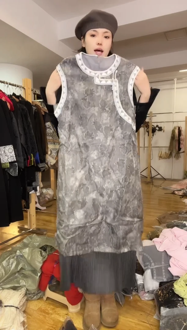 M码       90-105斤 裙子