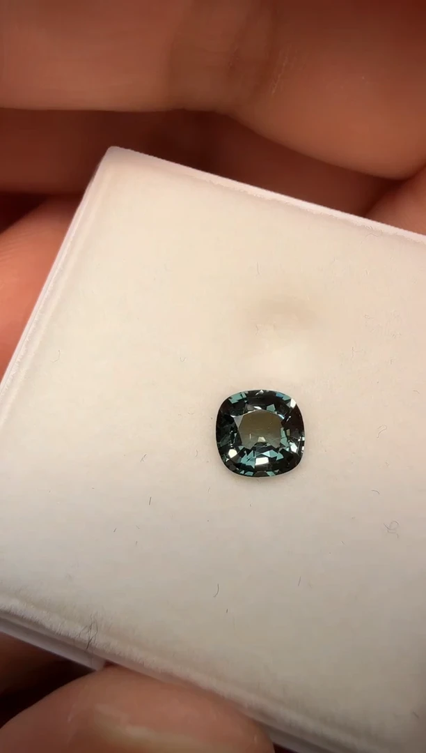 裸石尖晶石黑武士1CT-A174-1P
