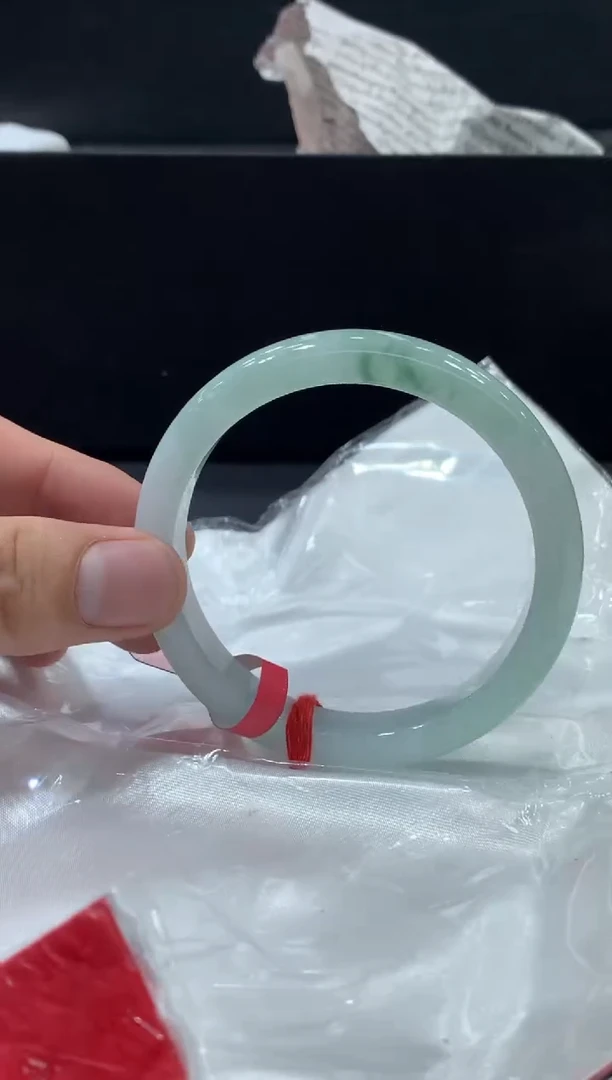 未镶嵌手镯翡翠翡翠手镯