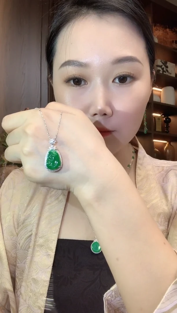 吊坠(不含链)18K金镶嵌翡翠a12